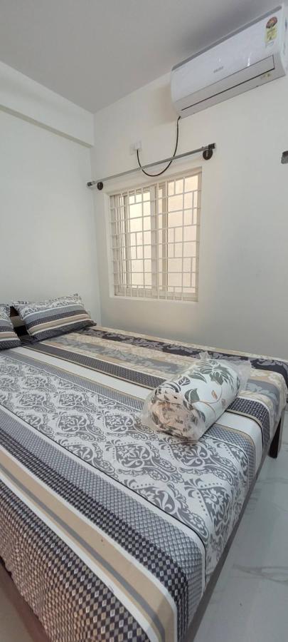 Апартаменти Castle Hsr Sarjapur Road Бенґалуру Екстер'єр фото